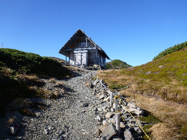 中岳避難小屋