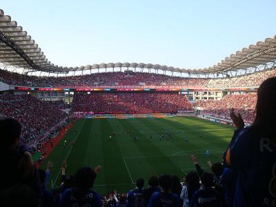 800px-Kashima_Soccer_Stadium_5.jpg