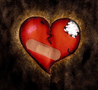 broken_heart_by_starry_eyedkid-1.jpg