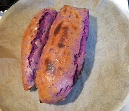 紫いものスーとポテト